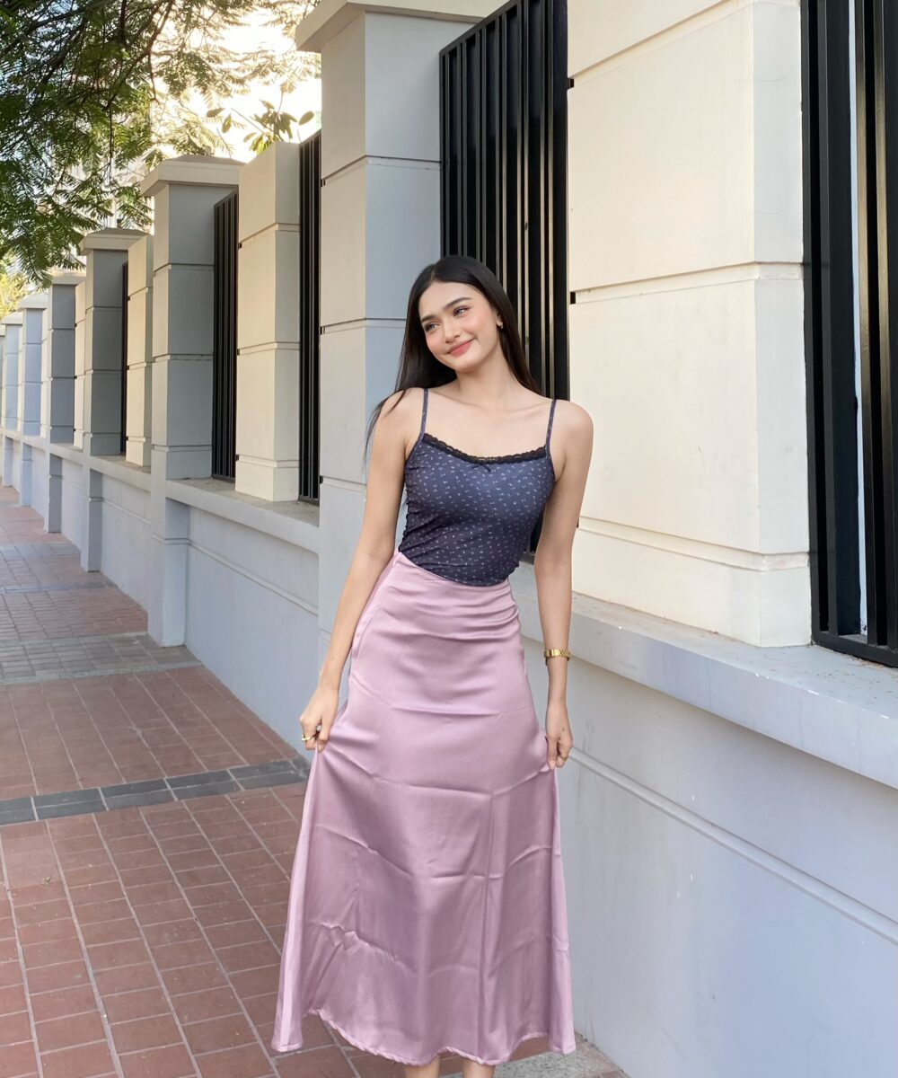 Stitch satin skirt - Image 3